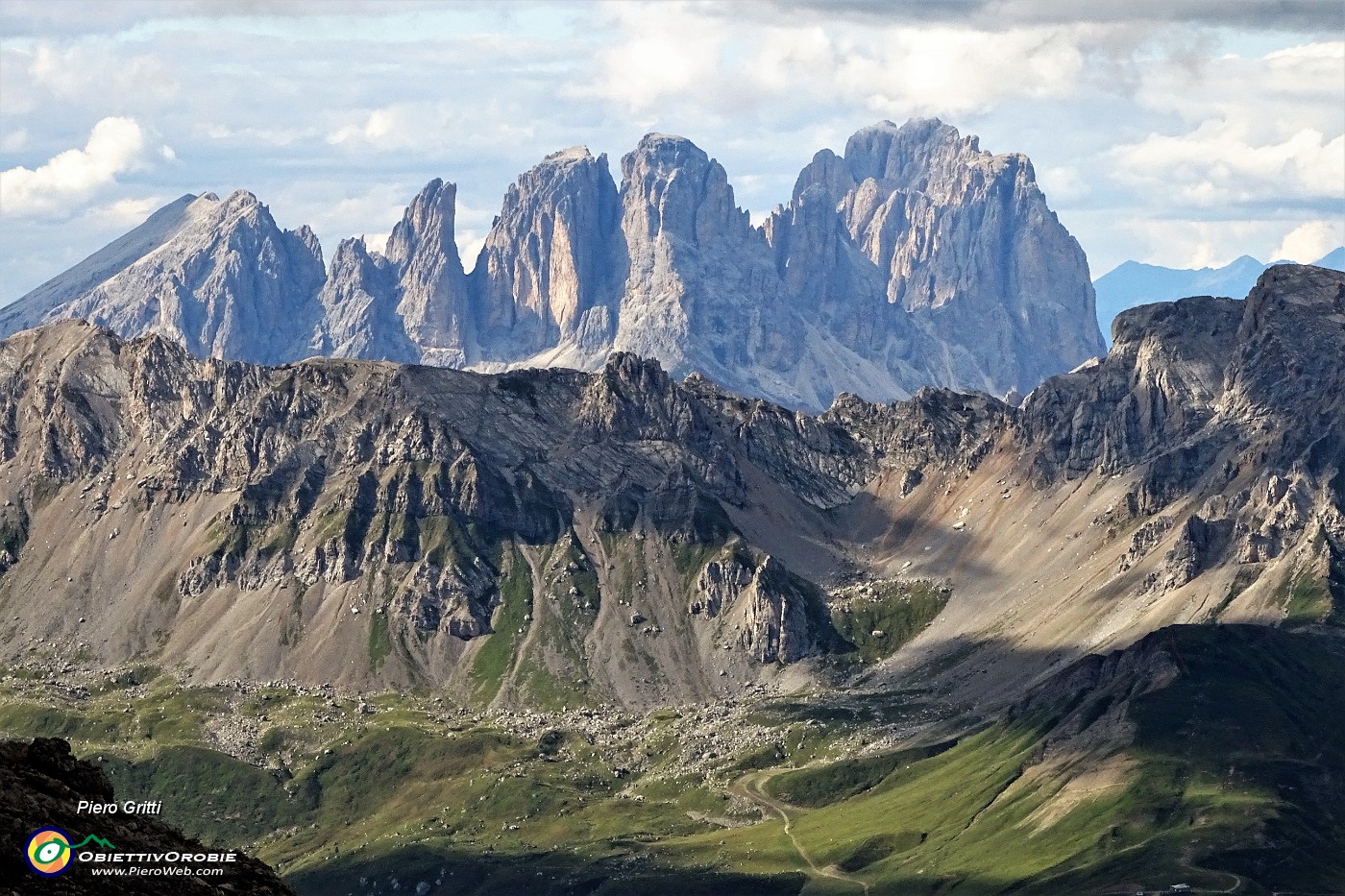 54 Zoom sulle Dolomiti di Falcade.JPG